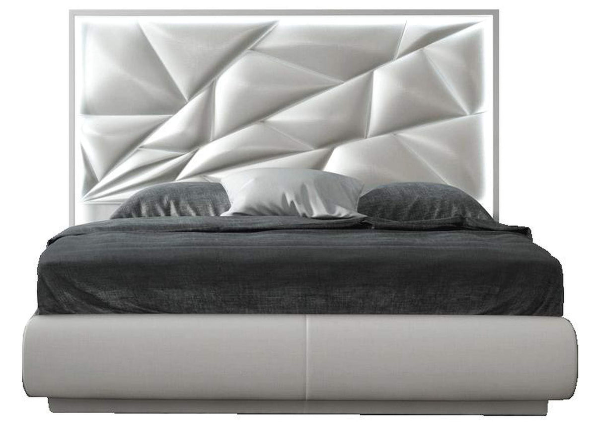 i43134 Kiu King size bed
