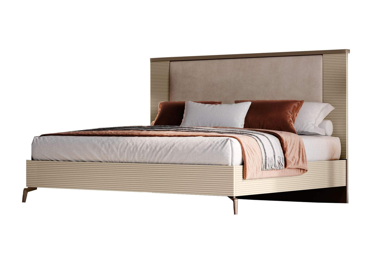 i42517 Linea King size Bed