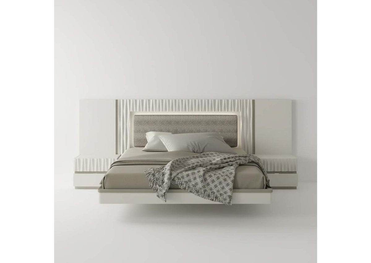 i43046 Marina Taupe Queen size Bed