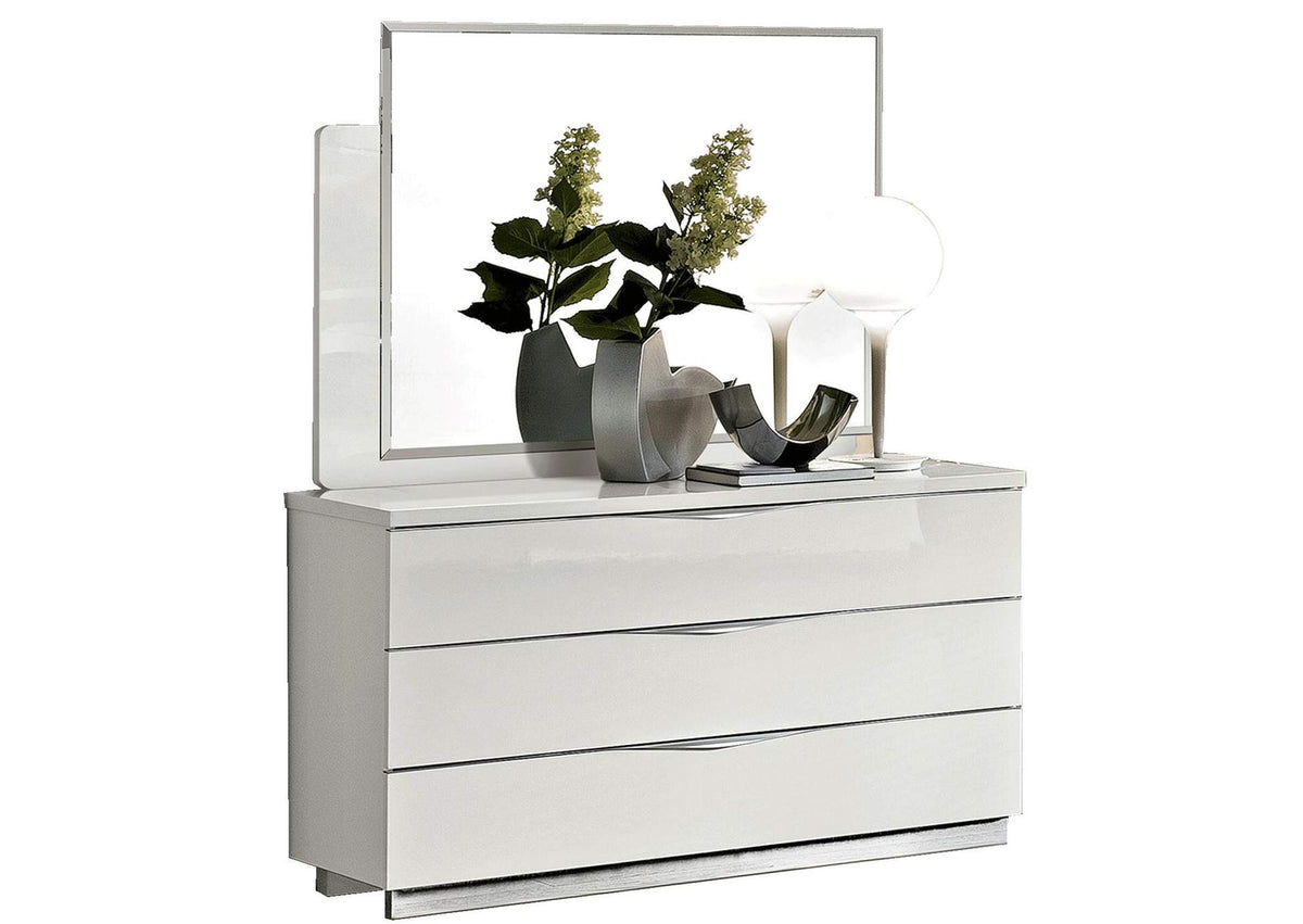 i26121 Onda Dresser White