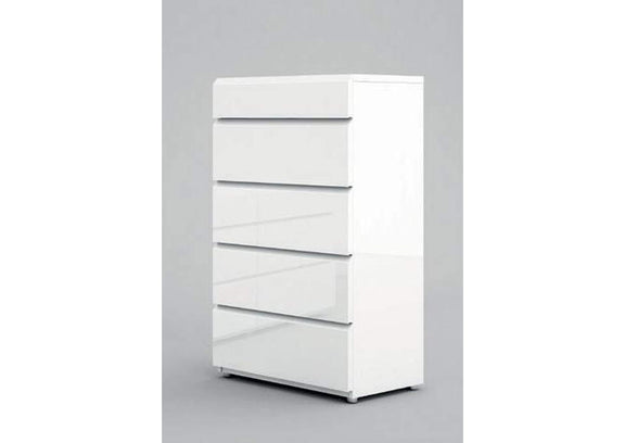 i26182 Sara Chest