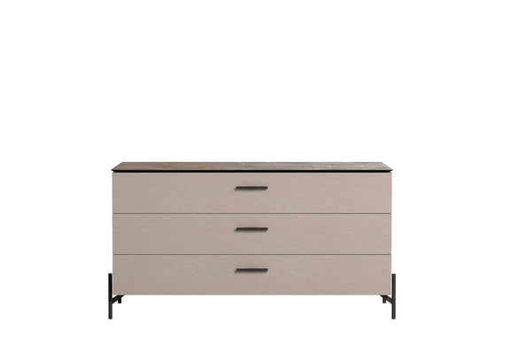 i40815 Silvia Dresser