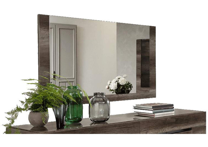 i37866 Medea mirror for buffet