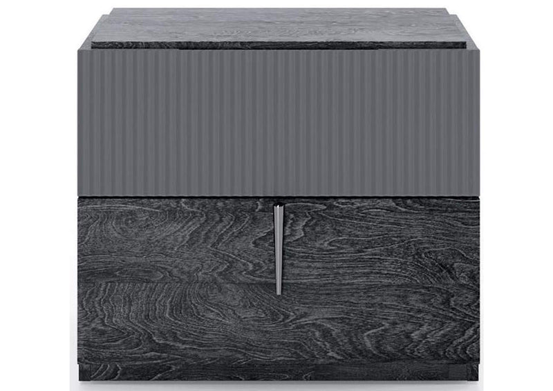 i39457 Onyx Nightstand