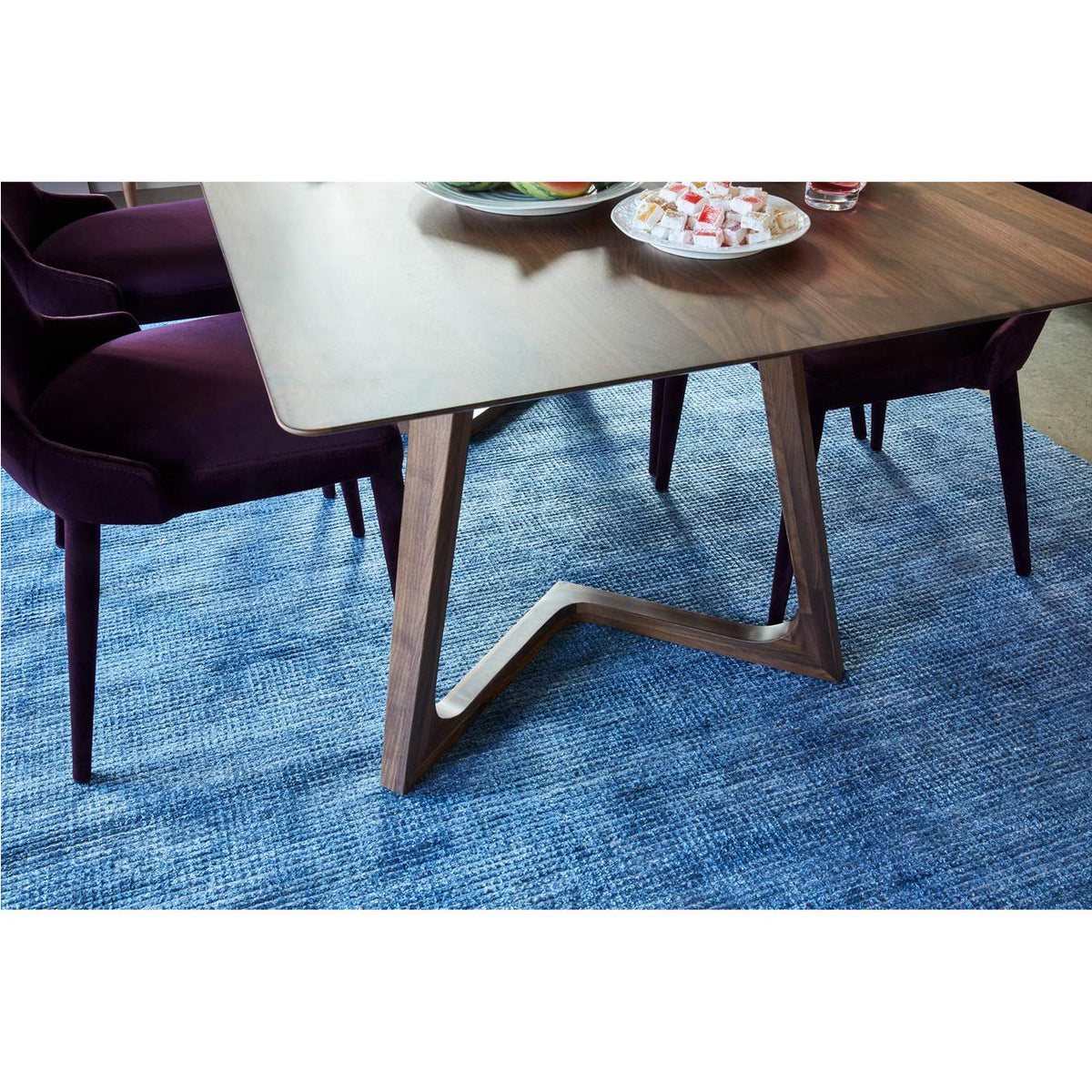 CB-1004-03-0 Godenza Rectangular Dining Table Walnut