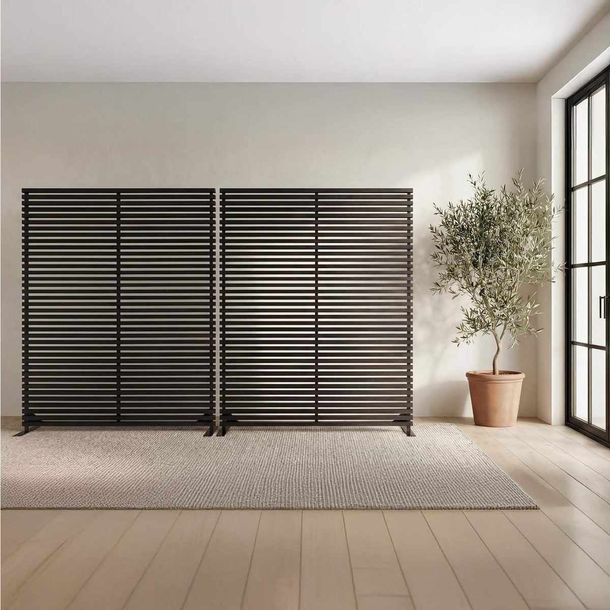 CV-1013-20 Damani Screen Black