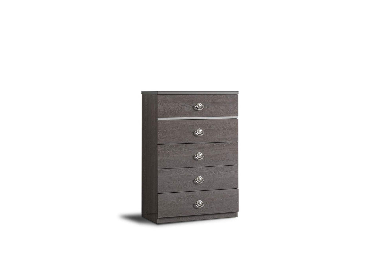 i32314 Nabucco Chest