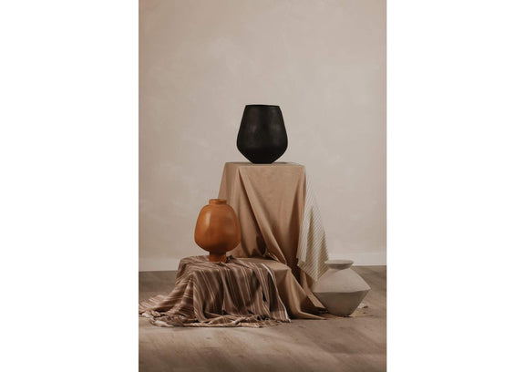 DD-1039-02 Voss Decorative Vessel Black