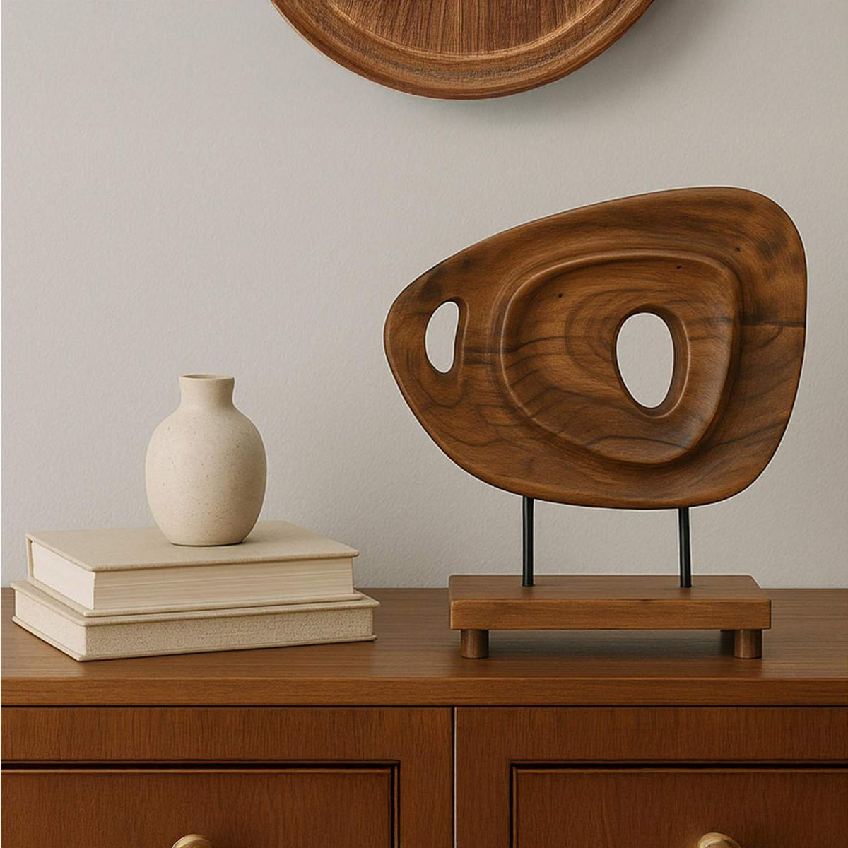 DD-1054-03 Saddler Sculpture Natural Acacia