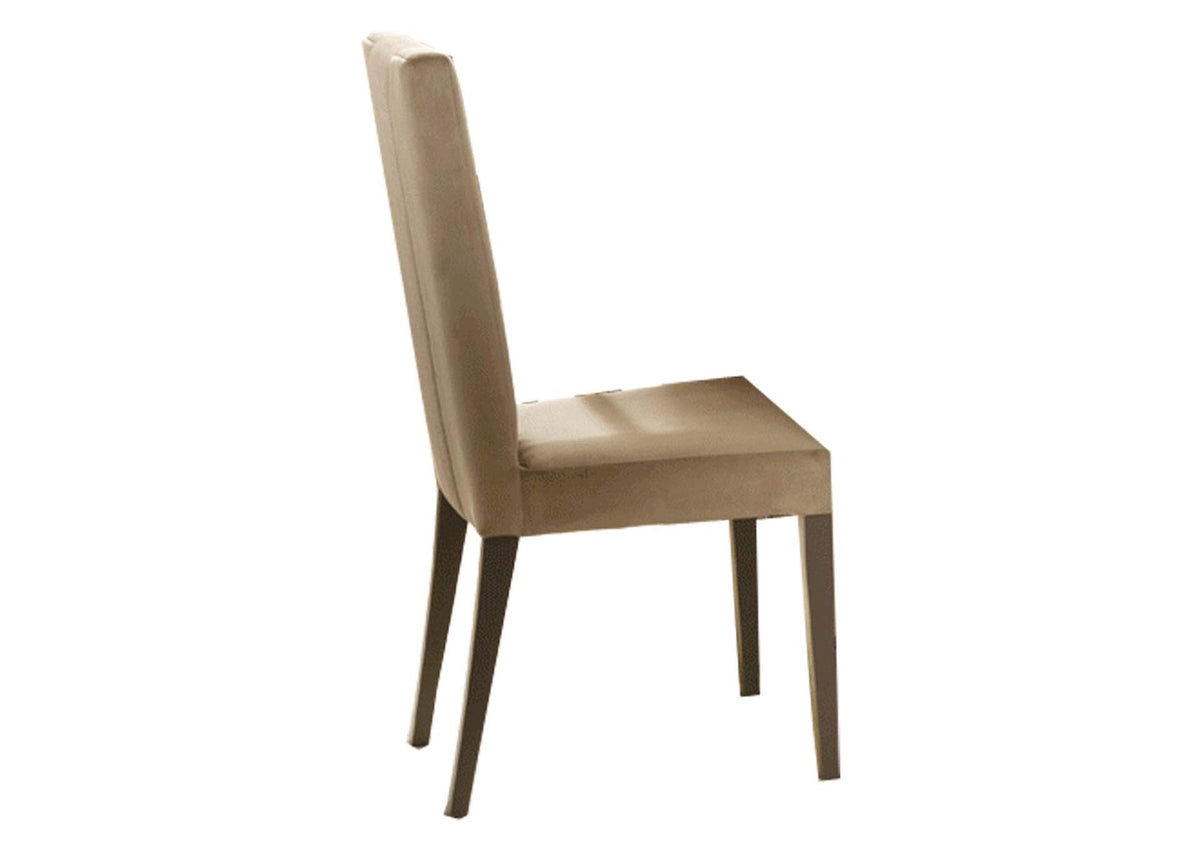 i38272 Luce Chair