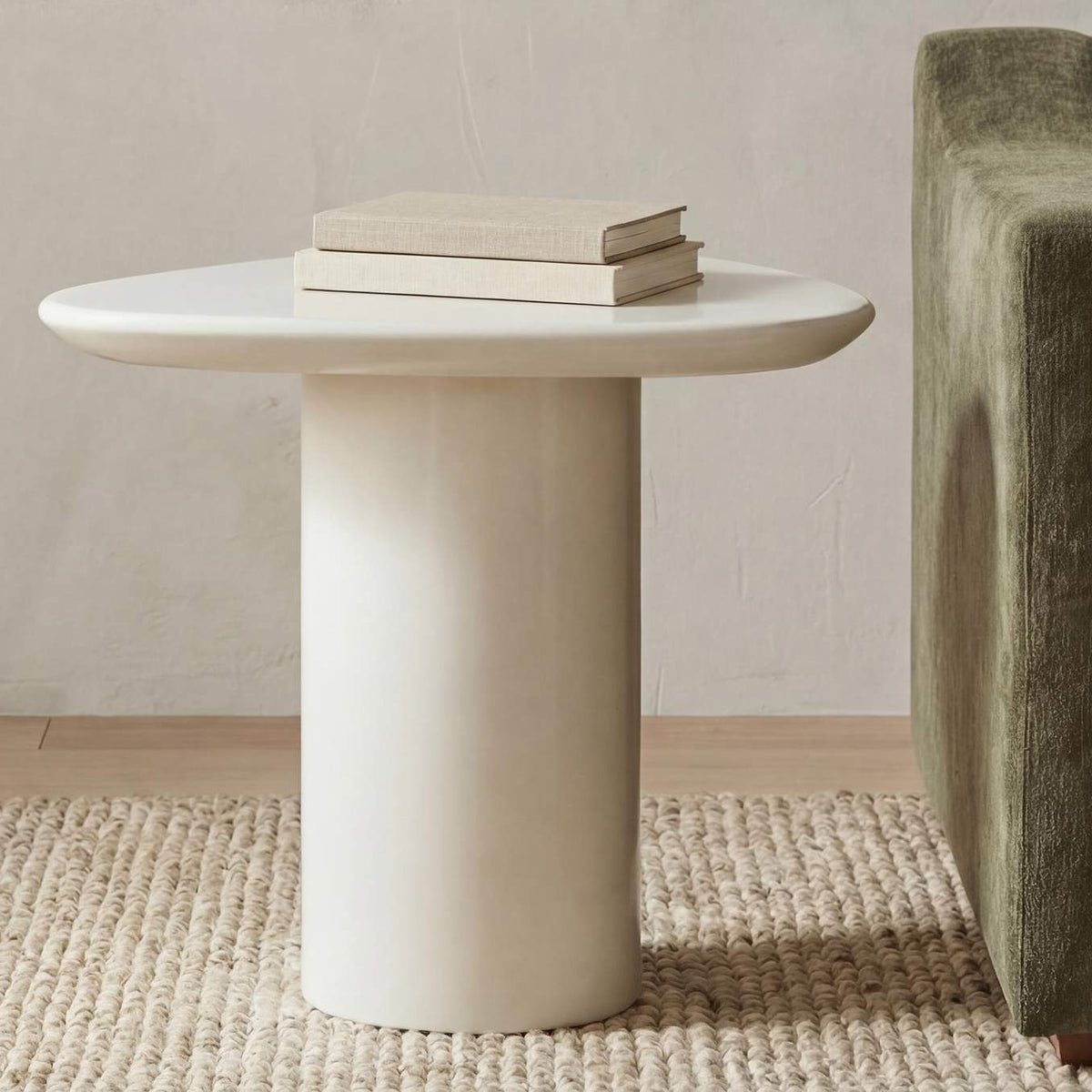 EW-1018-05-0 Eden Accent Table Ivory Lacquer