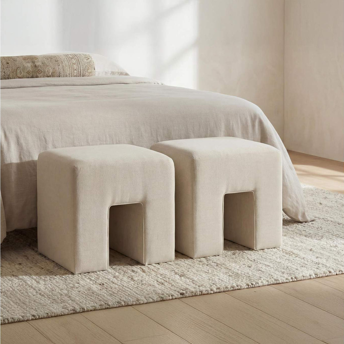 FO-1052-05 Aidy Stool Oat