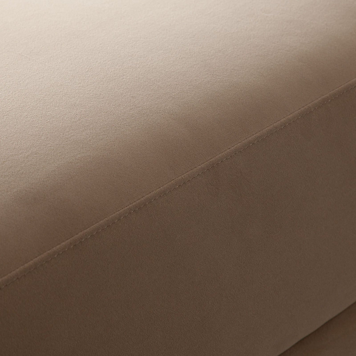 Fox Oval Accent Bench in Camel Performance Velvet