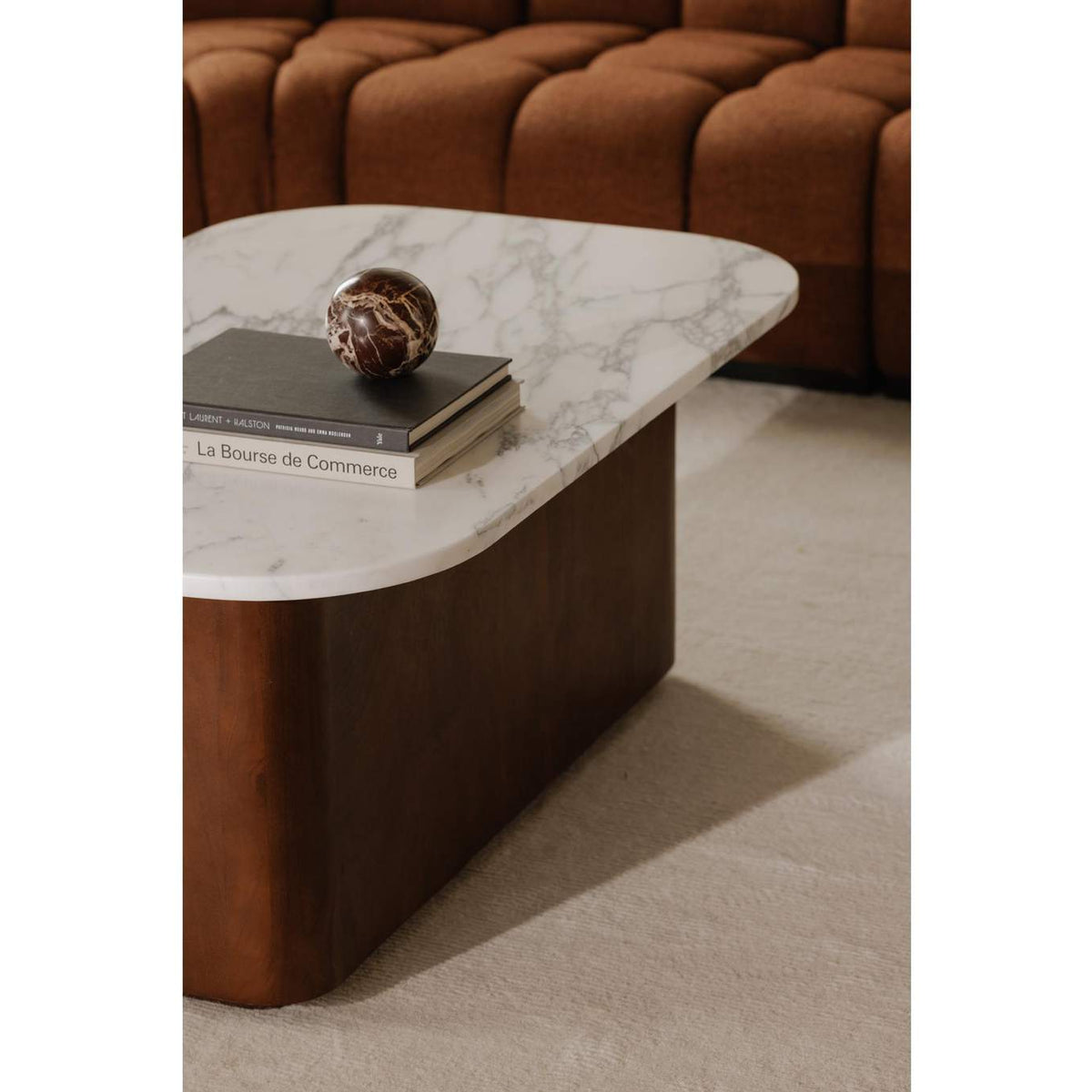 GK-1129-18-0 Dash Coffee Table White Calcatta Marble