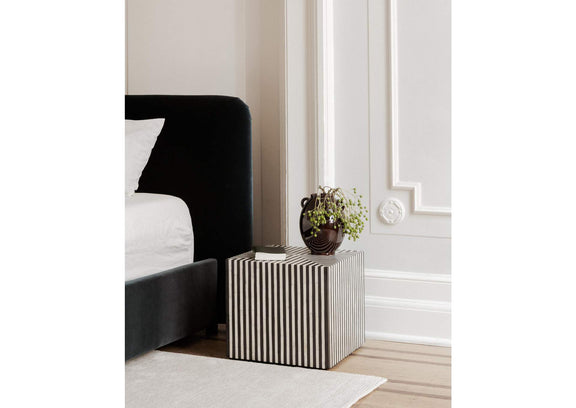 GZ-1149-37 Terning Side Table Black and White