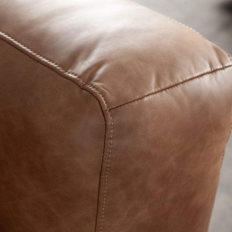 Hyde Chair