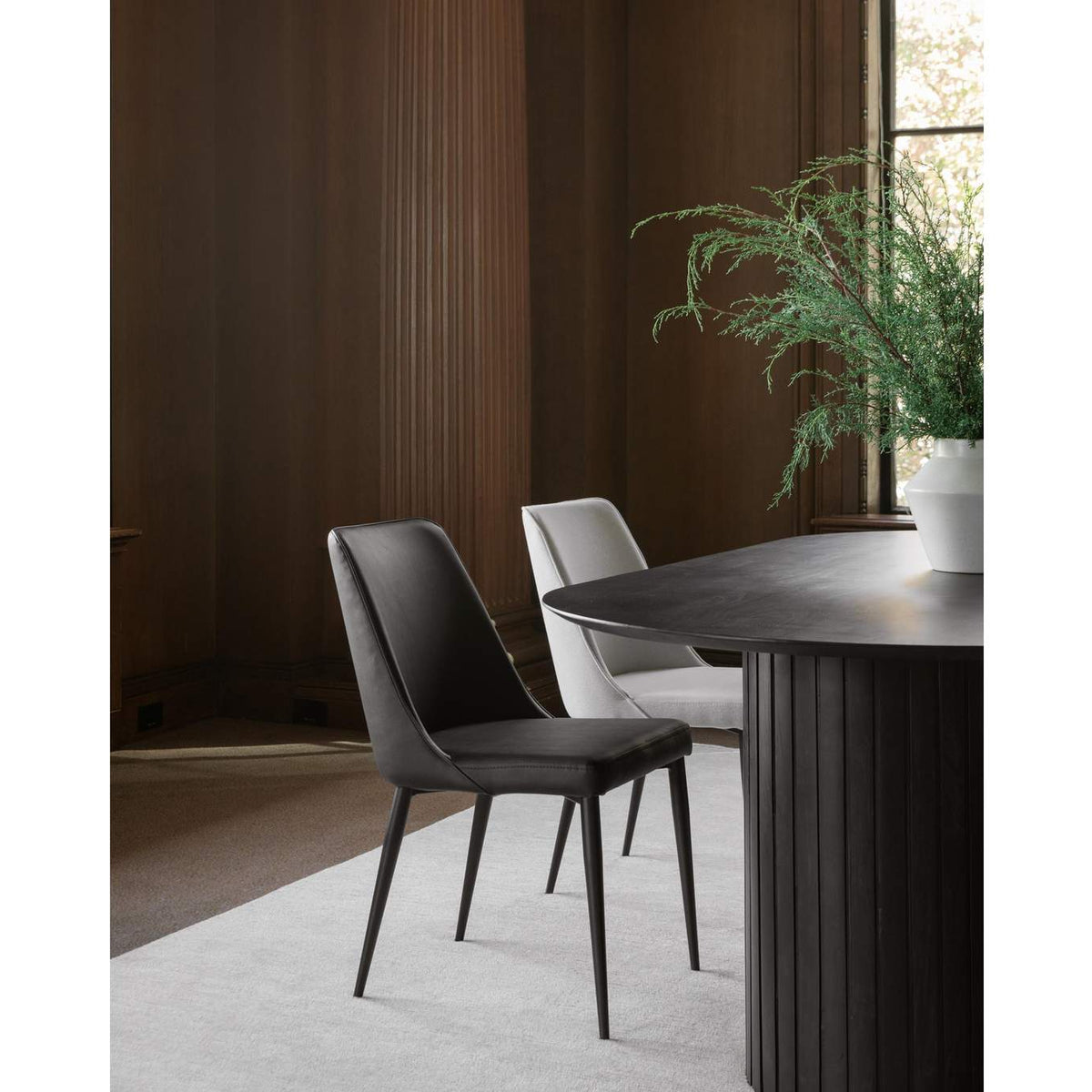 JD-1045-02-0 Povera Dining Table Black