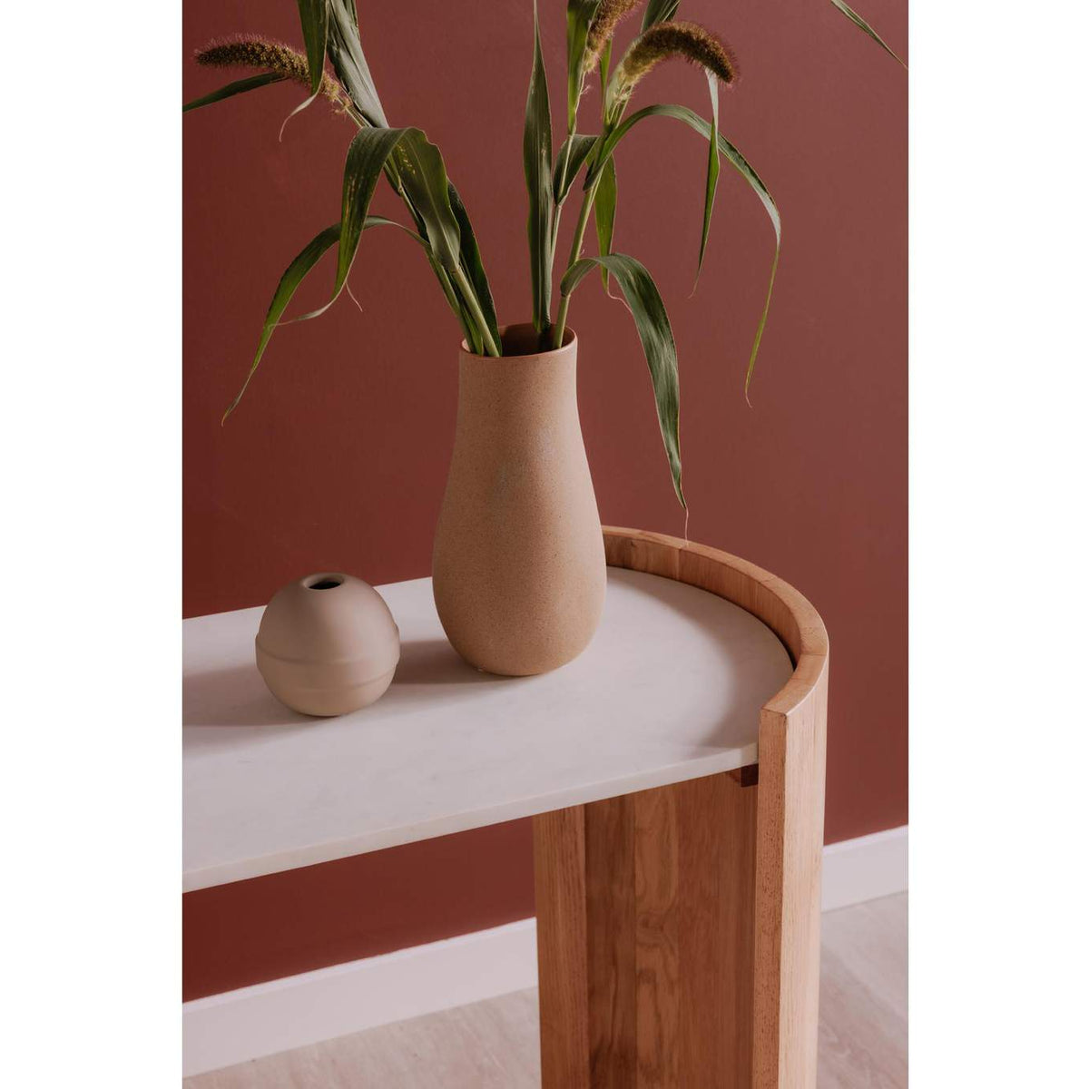 JD-1046-24-0 Dala Console Table White