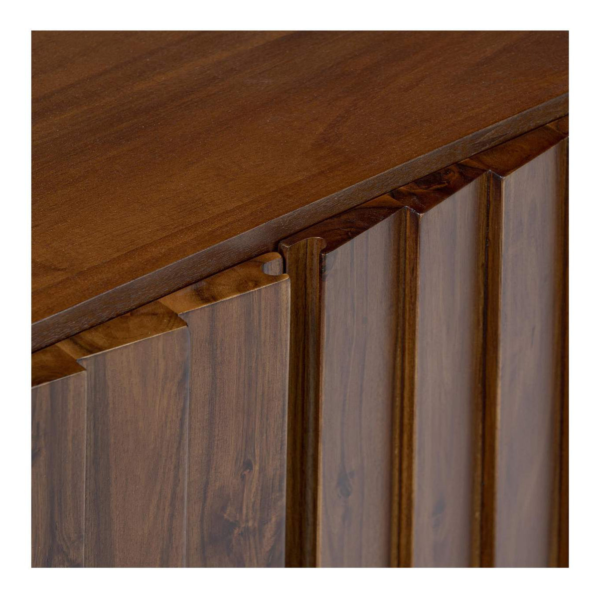 JU-1011-03 Lincoln Media Cabinet Brown