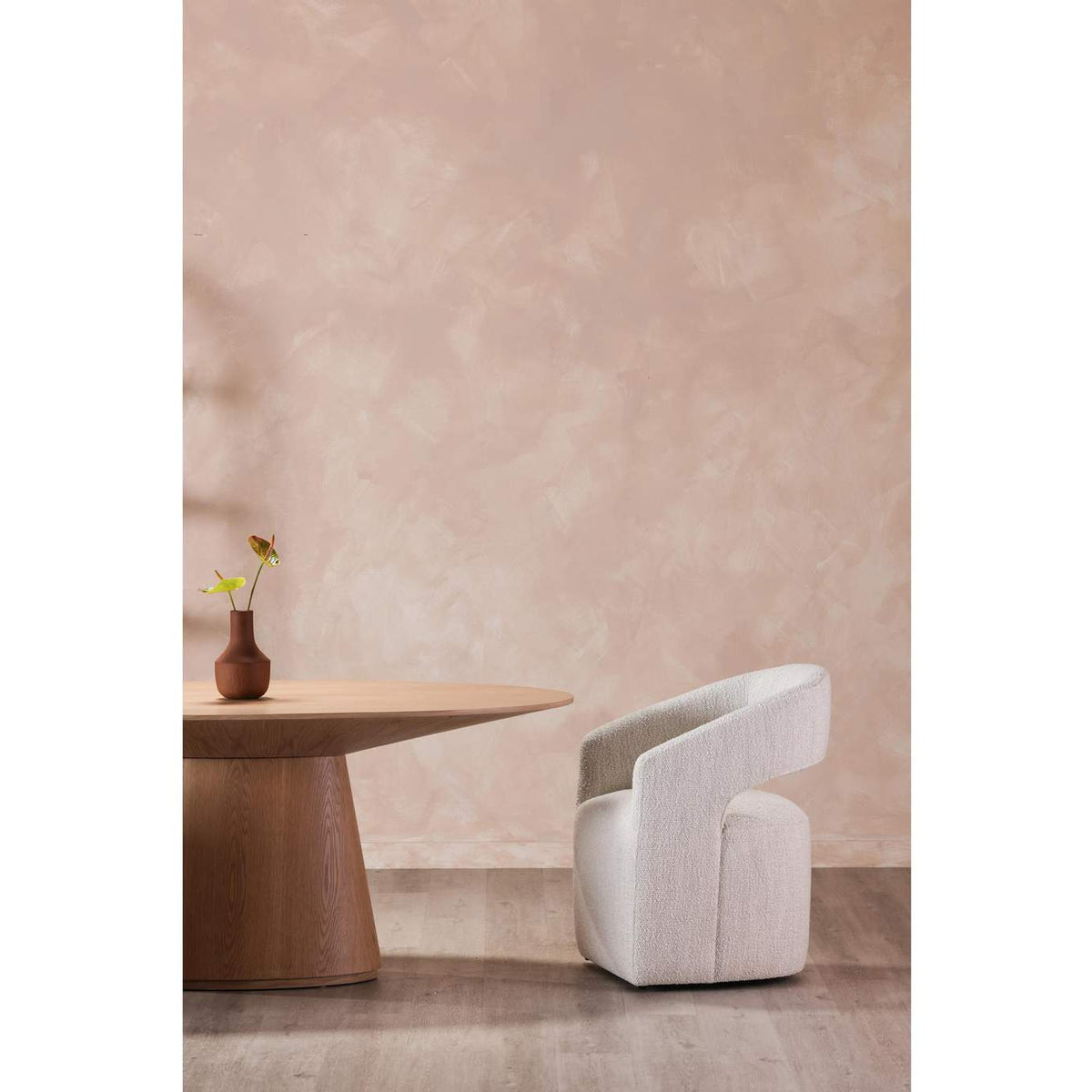 KQ-1024-18-USA Barrow Rolling Dining Chair White Mist