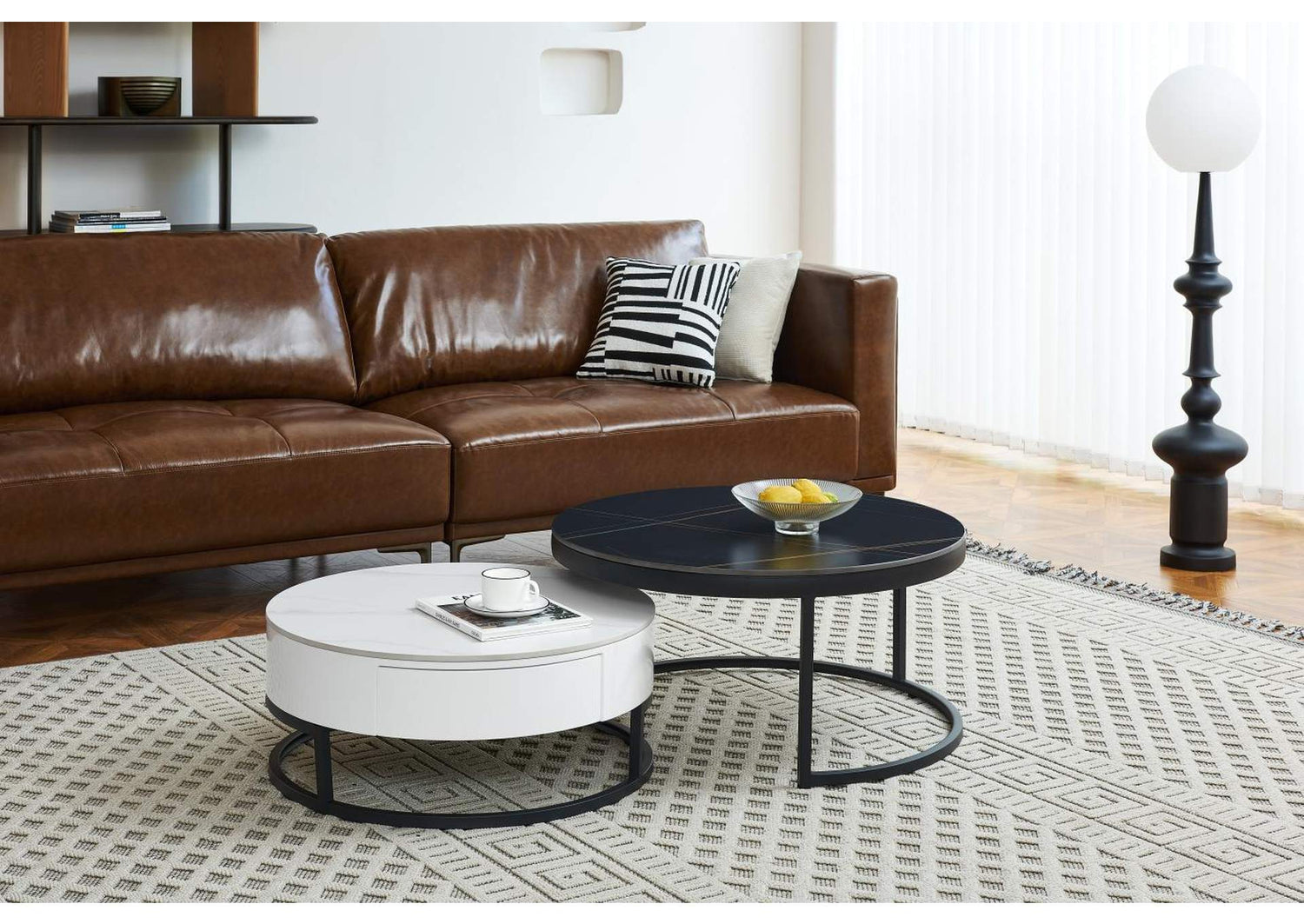 i40729 B038 Coffee table
