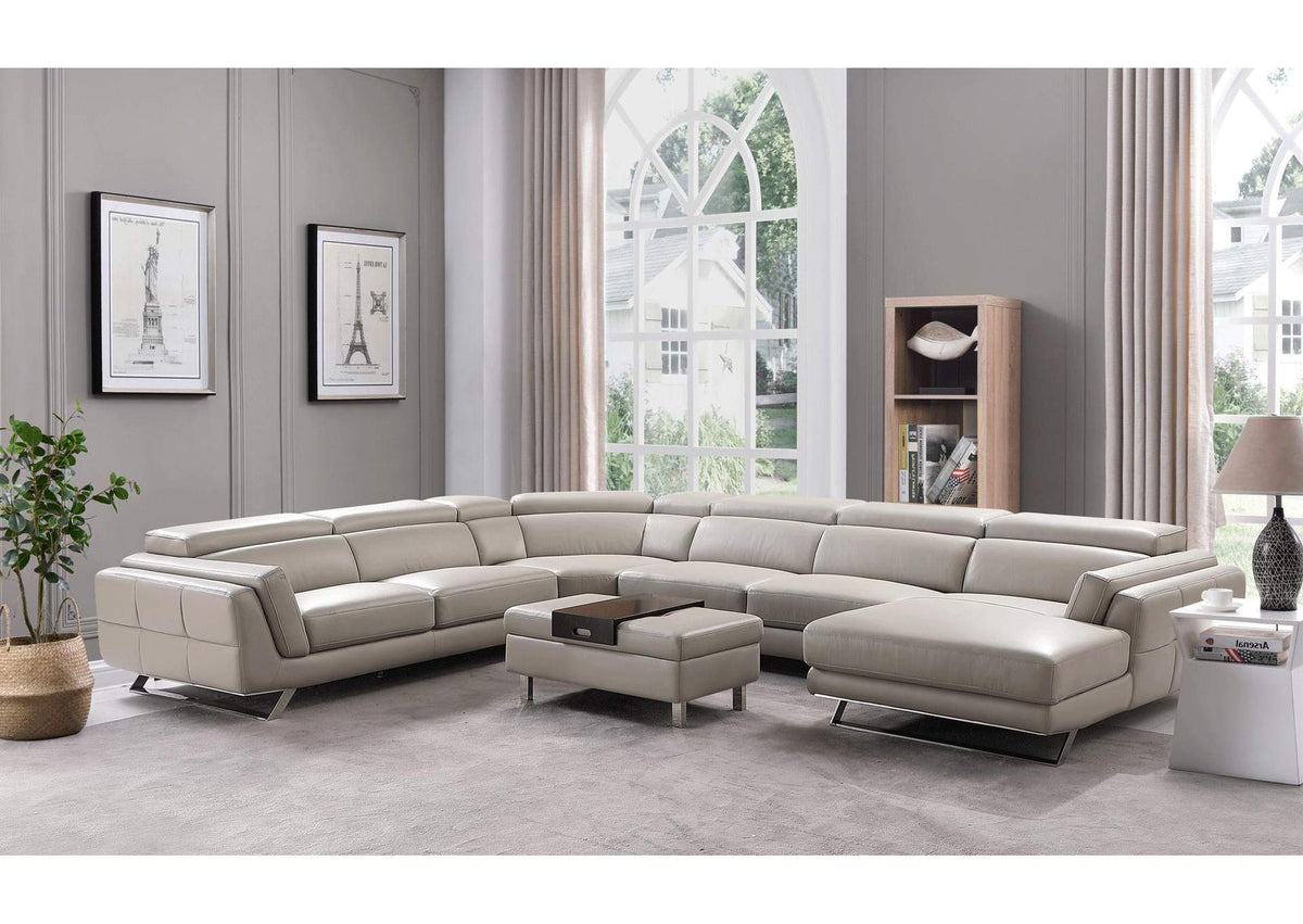 i38043 582 Sectional Right