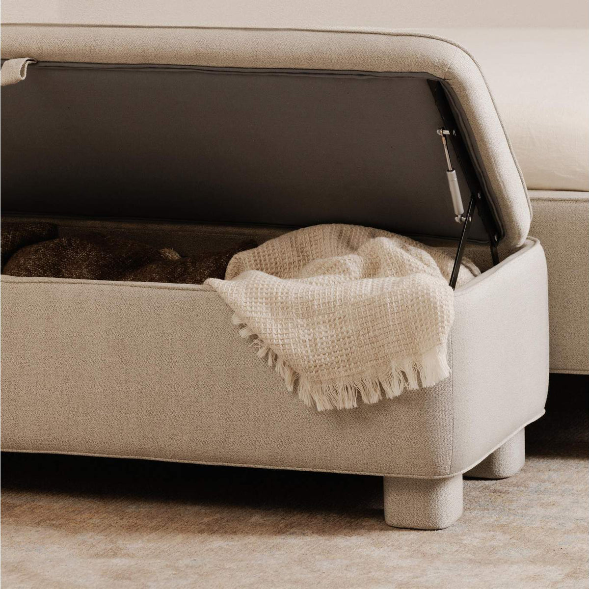 OA-1004-29 Ichigo Storage Bench Light Grey