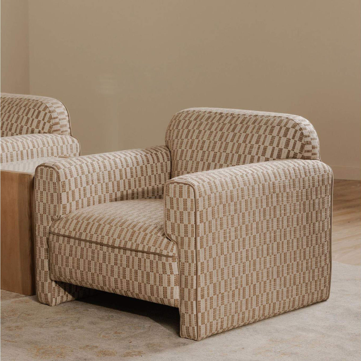 OA-1059-39 Leo Accent Chair Taupe