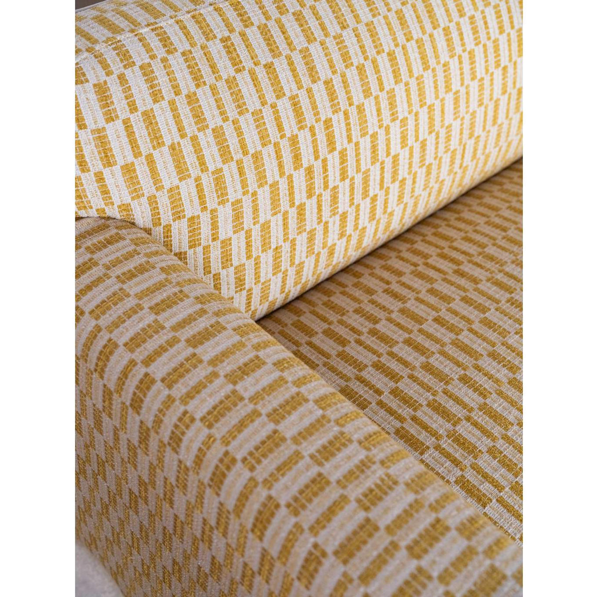 OA-1076-08 Leo Sofa Chartreuse