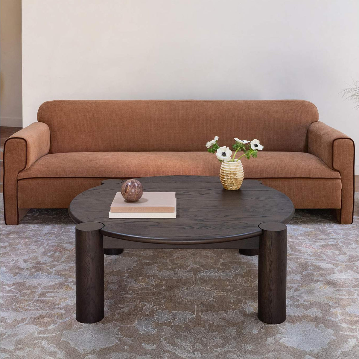 OA-1076-21 Leo Sofa Light Brown