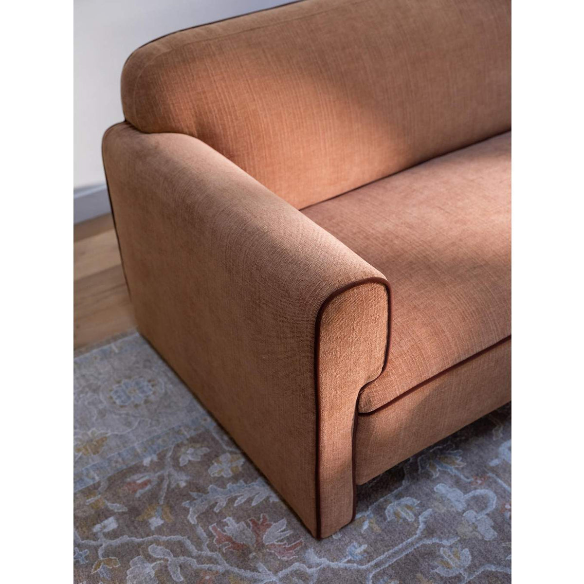 OA-1076-21 Leo Sofa Light Brown