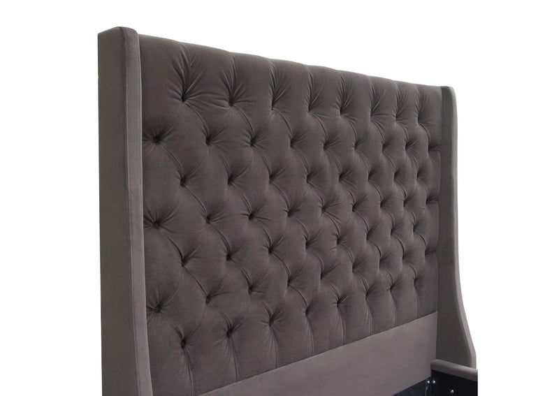 PARKAVESKEKBED Park Avenue Eastern King Tufted Bed With Vintage Wing In Smoke Grey Velvet