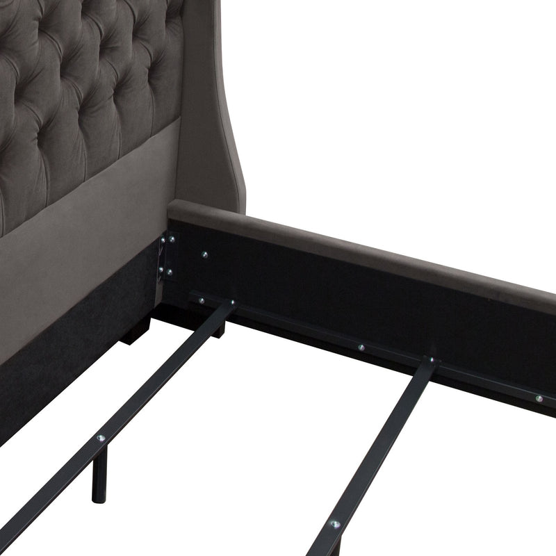 Park Avenue Tufted Bed