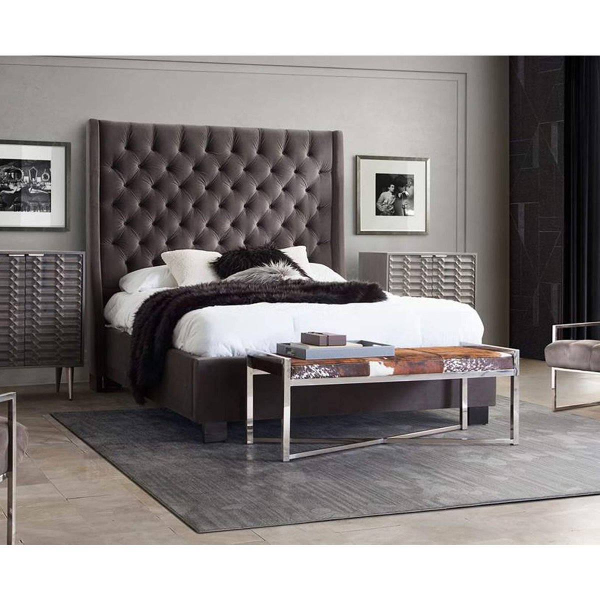 PARKAVESKQUBED Park Avenue Queen Tufted Bed With Vintage Wing In Smoke Grey Velvet