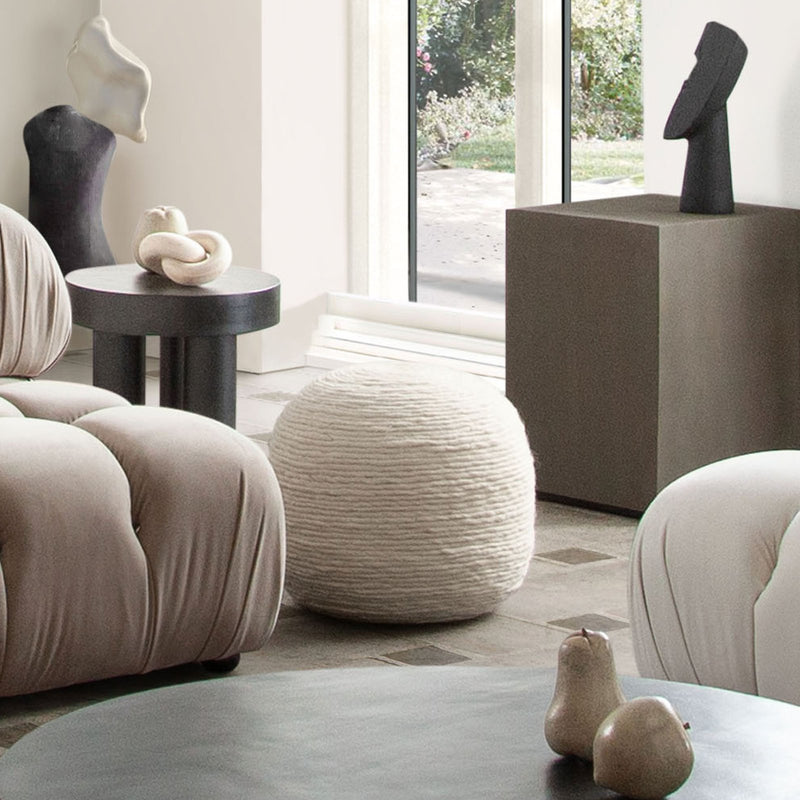 Round Pouf