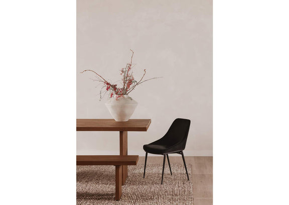 QM-1004-29-0 Koshi Dining Table Sandblasted Amber Oak