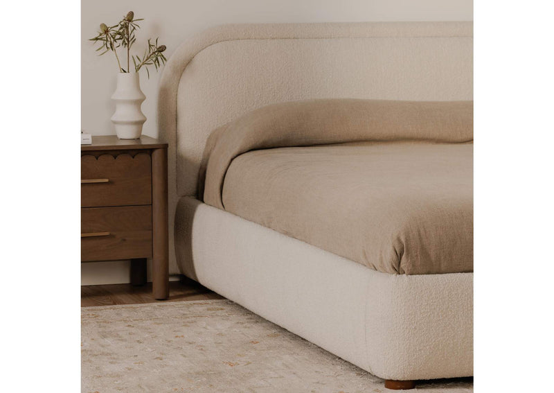 RN-1146-34-0 Colin Queen Bed Oatmeal