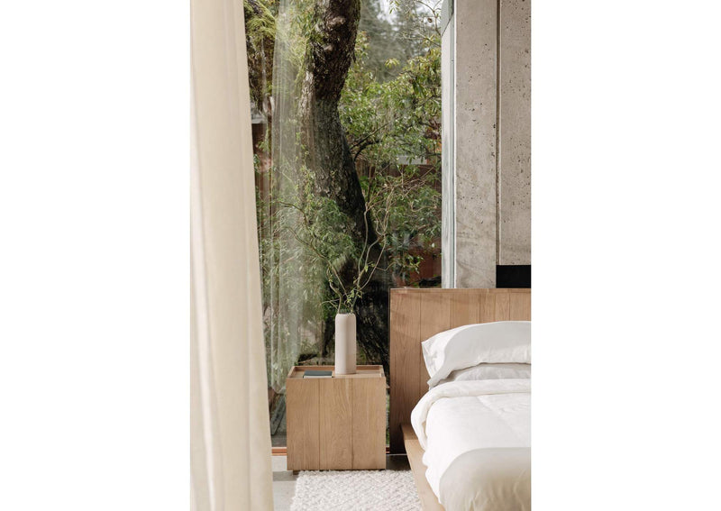 RP-1022-24 Plank Nightstand Natural
