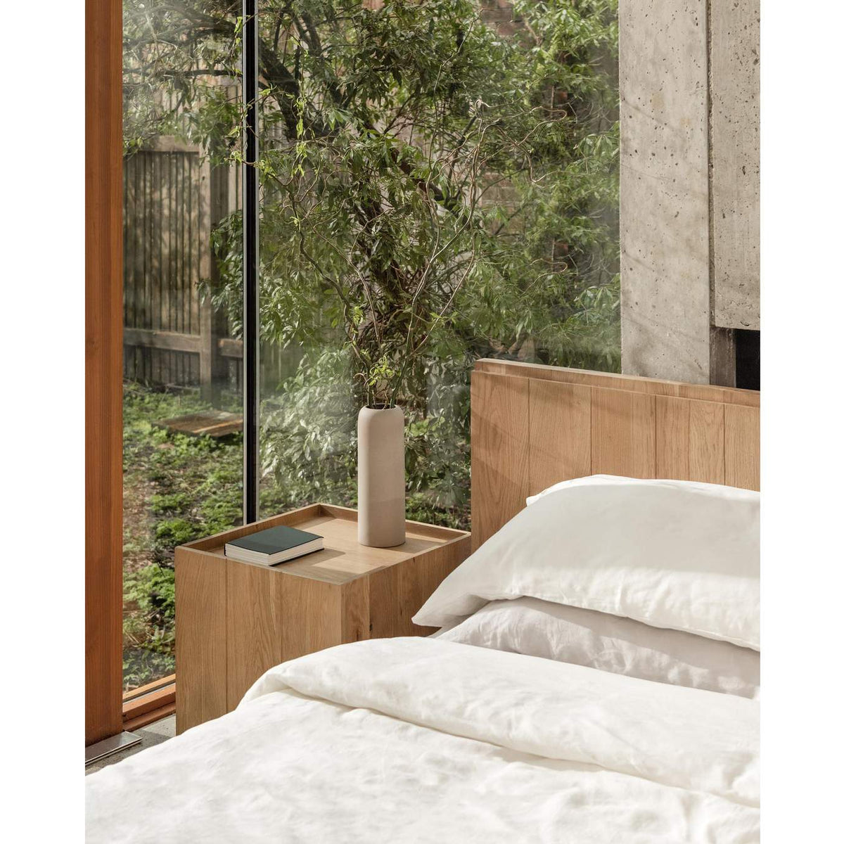 RP-1022-24 Plank Nightstand Natural