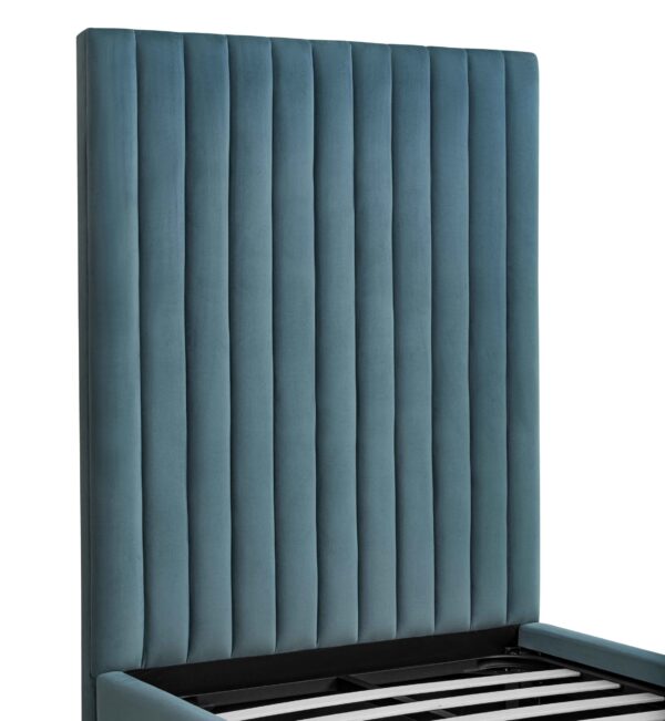Arabelle Sea Blue Bed in Twin