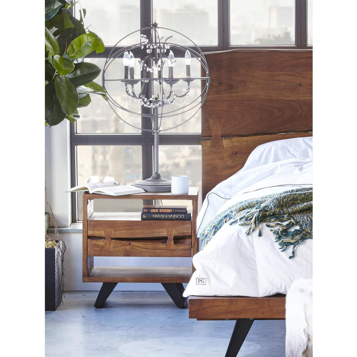UH-1008-03 Madagascar Nightstand