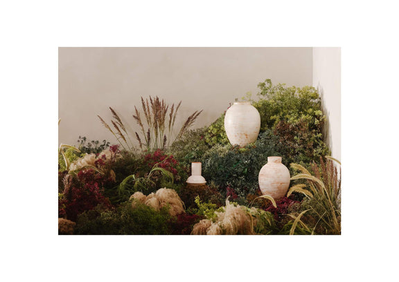 UO-1002-34 Nita Vase