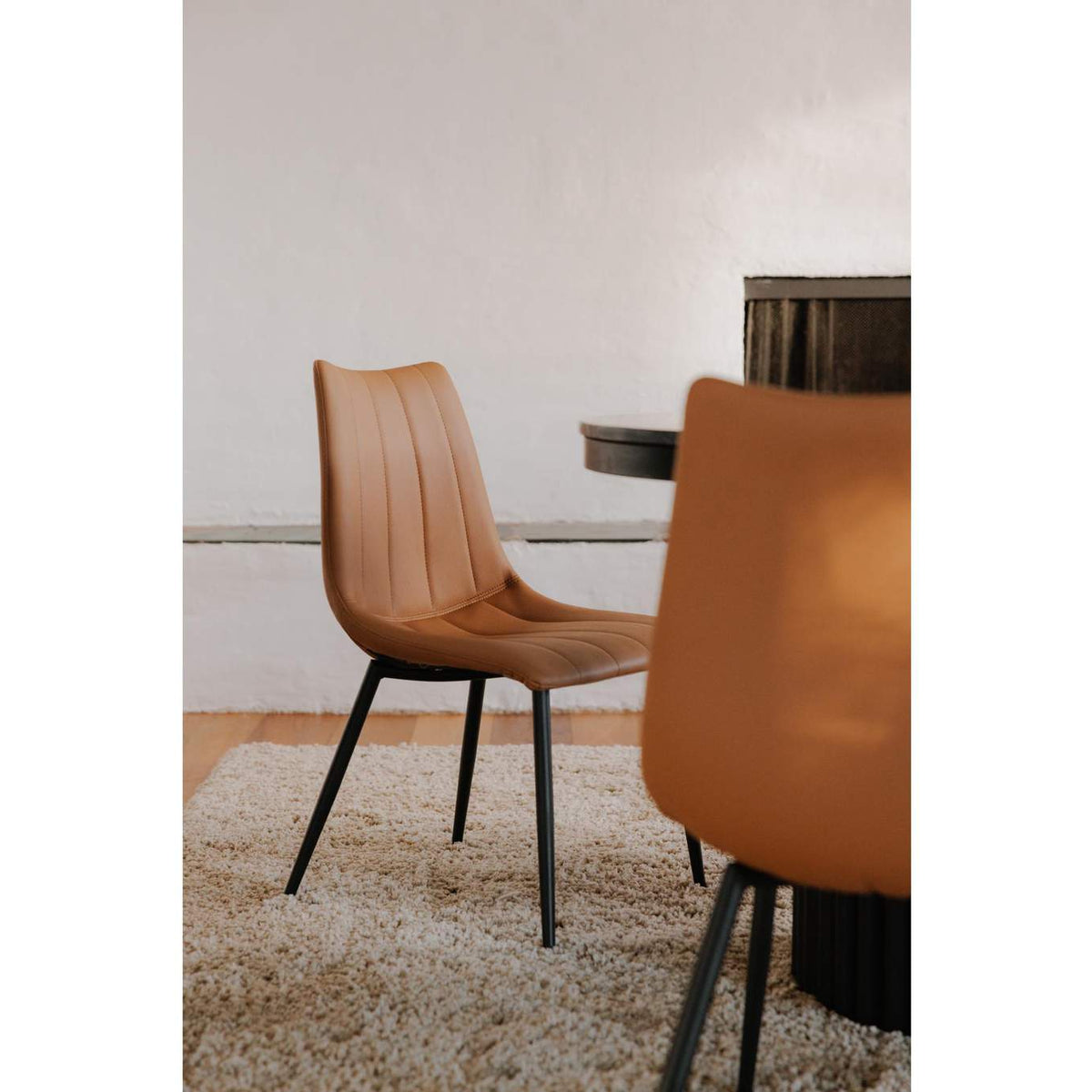 UU-1022-21 Alibi Dining Chair Tan - Set Of Two