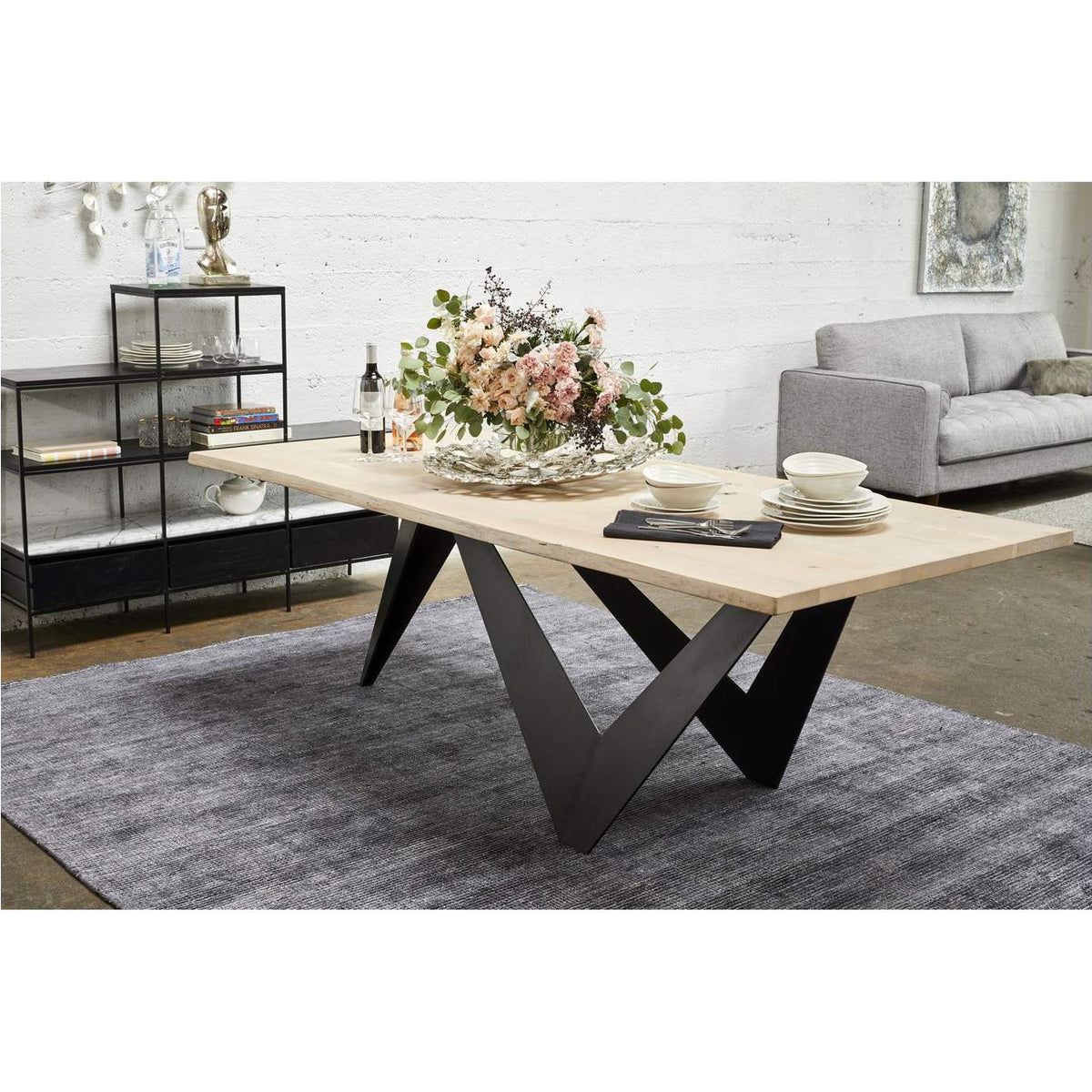 VE-1068-24-0 Bird Dining Table