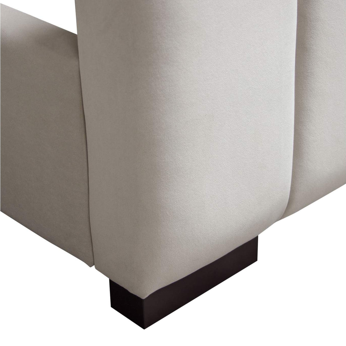 VENUSLGQUBED Venus Vertical Channel Tufted Queen Bed In Light Grey Velvet