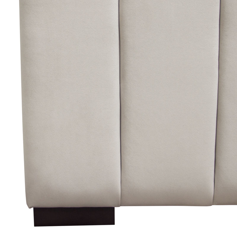 Venus Vertical Channel Tufted Bed