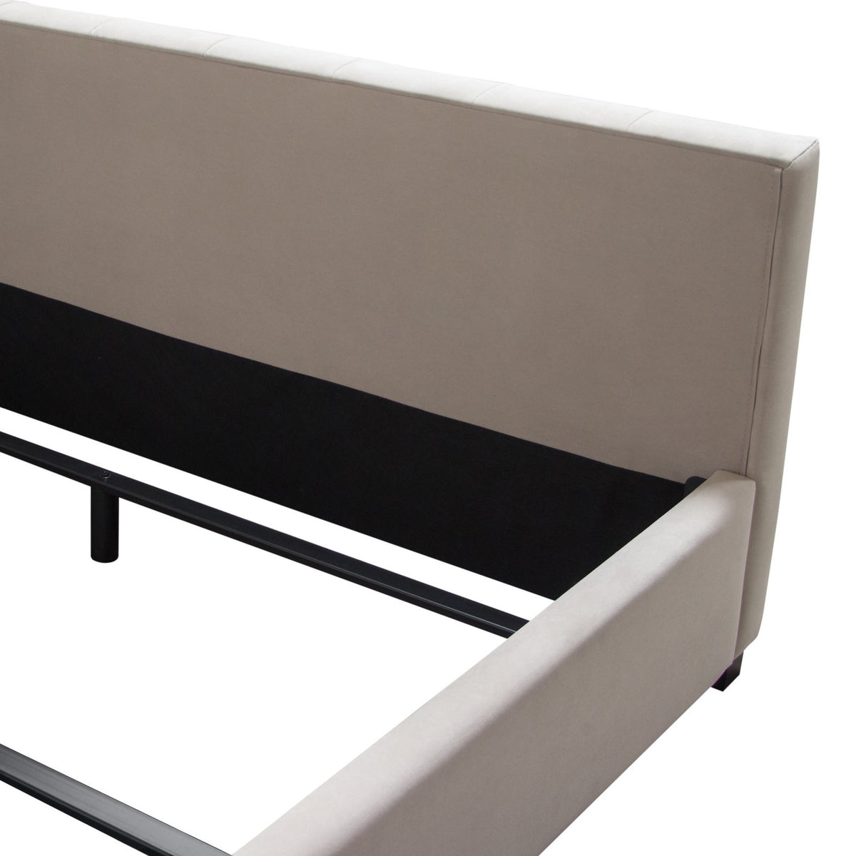 Venus Vertical Channel Tufted Bed