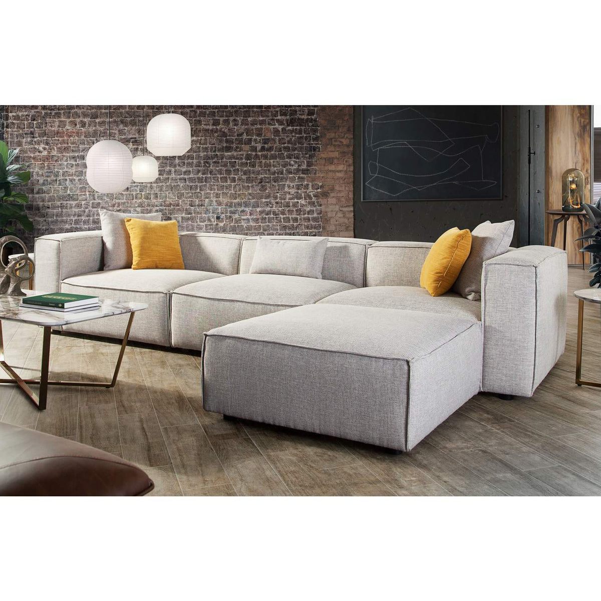 VICE4PCBA Vice 4pc Modular Sectional In Barley Fabric With Ottoman