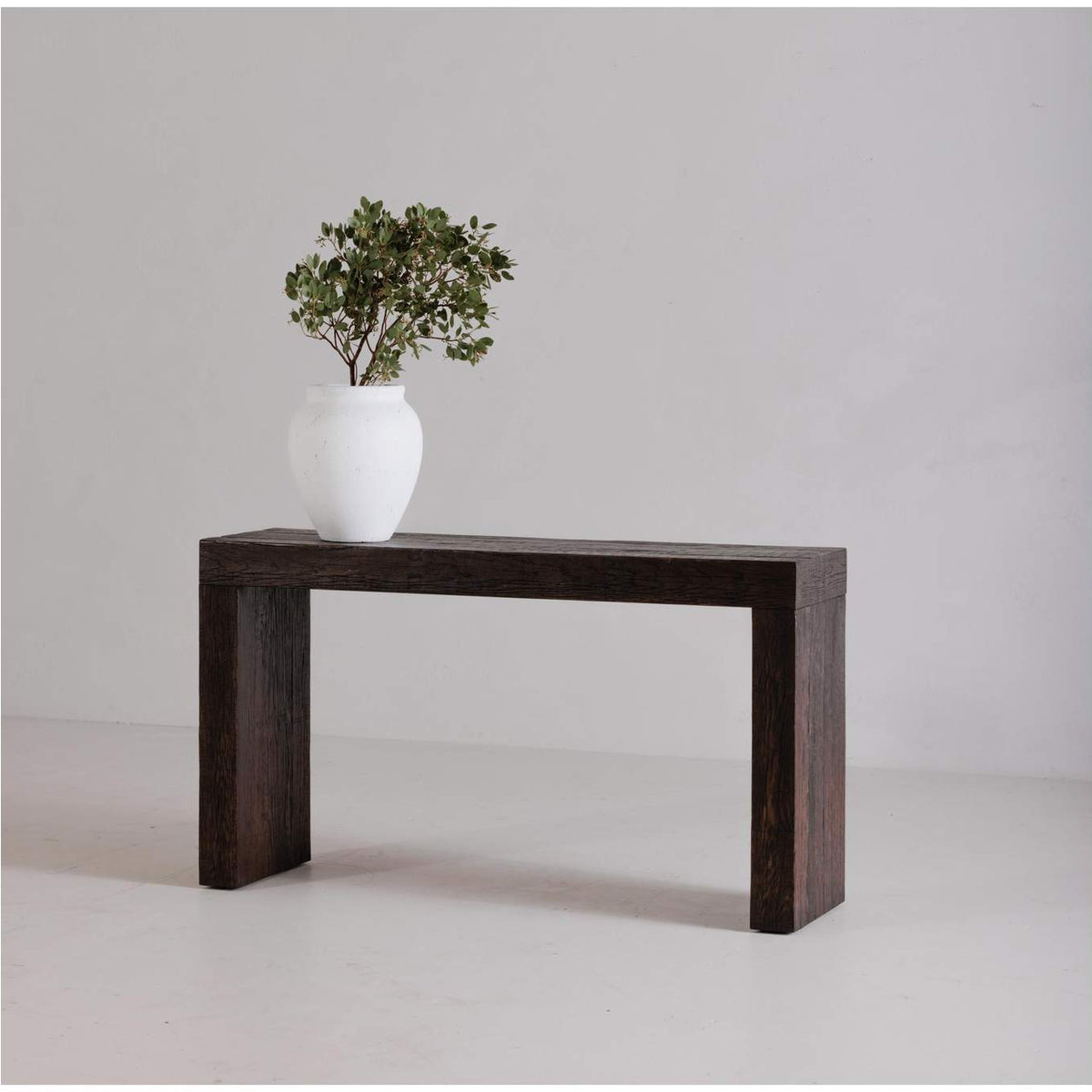 VL-1069-03 Evander Console Table Rustic Brown