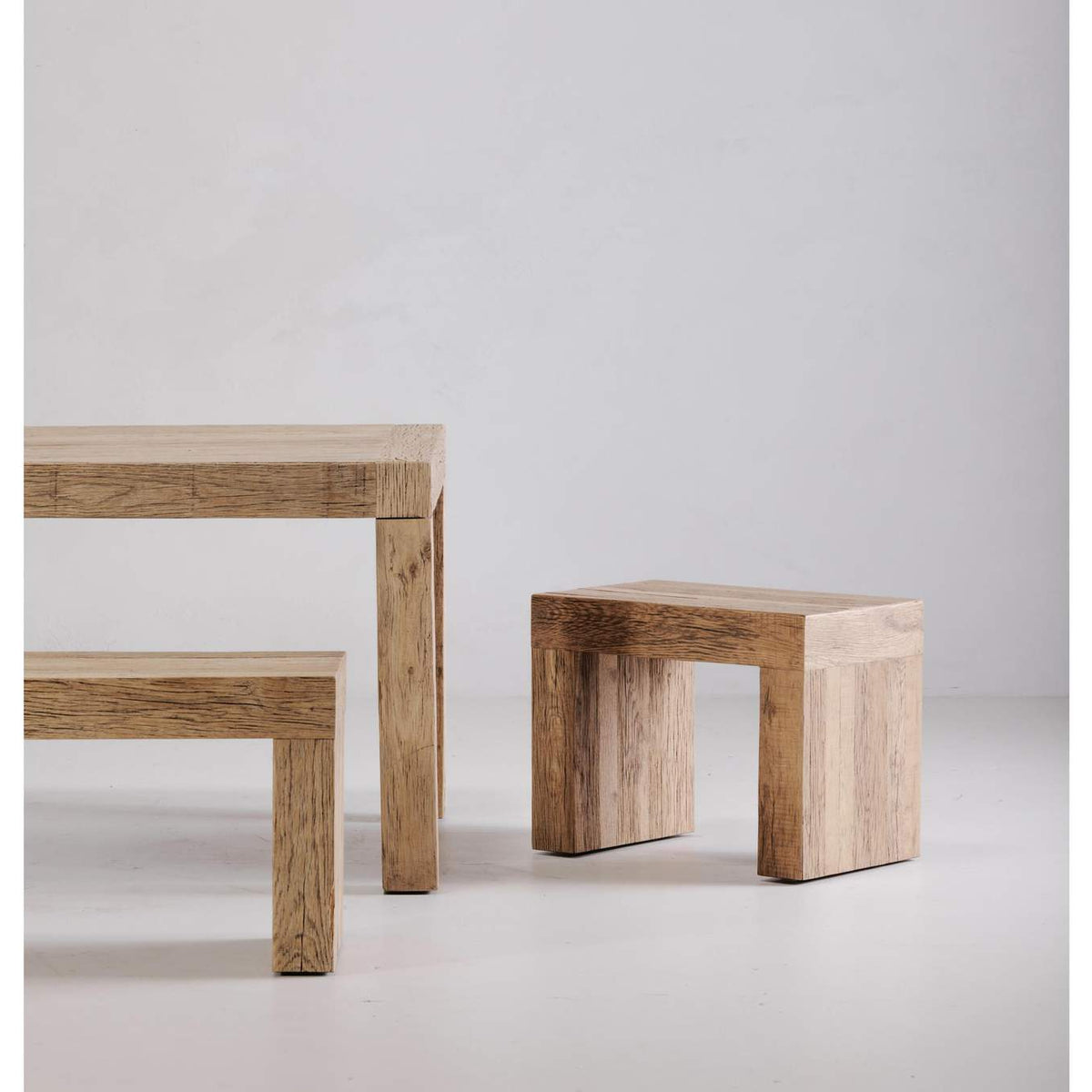 VL-1077-24 Evander Dining Stool Natural